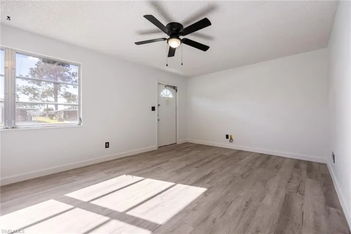 13 Pinewood Blvd, Lehigh Acres, Florida 33936