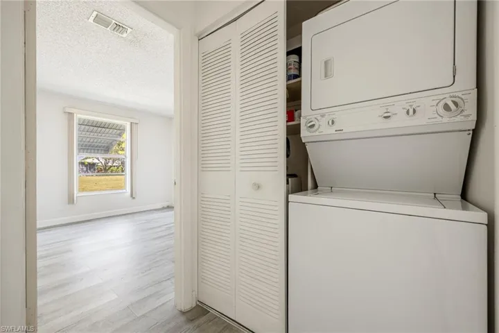 13 Pinewood Blvd, Lehigh Acres, Florida 33936
