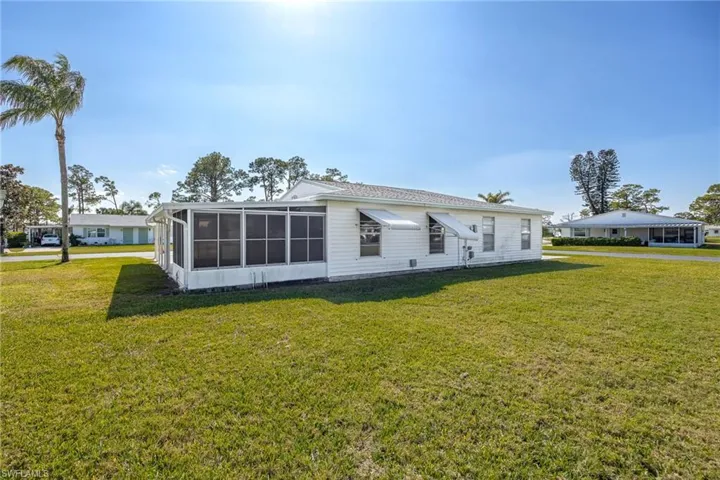 13 Pinewood Blvd, Lehigh Acres, Florida 33936