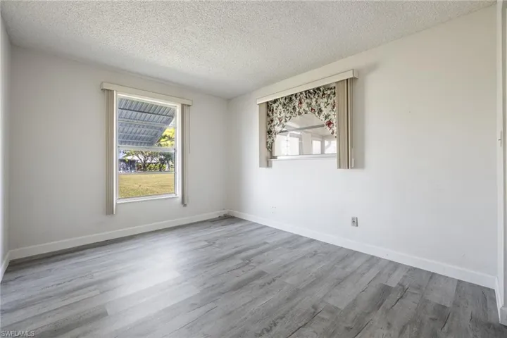13 Pinewood Blvd, Lehigh Acres, Florida 33936