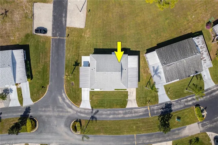 13 Pinewood Blvd, Lehigh Acres, Florida 33936