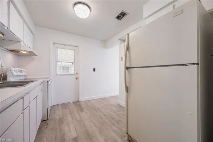 13 Pinewood Blvd, Lehigh Acres, Florida 33936