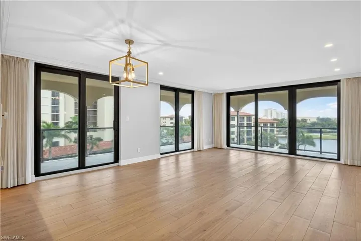 6020  PELICAN BAY  BLVD, Naples, FL 34108