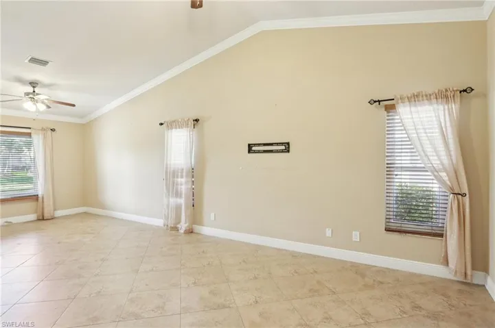 5118 Harrogate Ct, Naples, Florida 34112