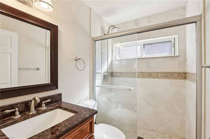 5118 Harrogate Ct, Naples, Florida 34112