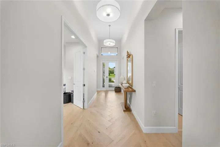 20534 Fair Oak Ln, Estero, Florida 33928