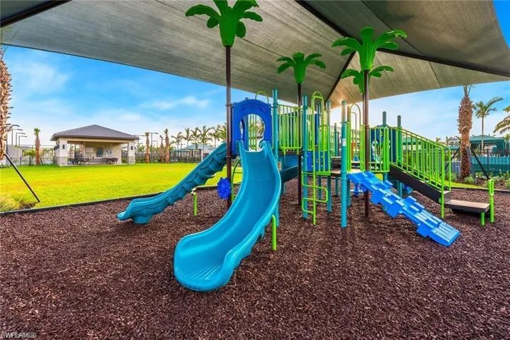 20534 Fair Oak Ln, Estero, Florida 33928