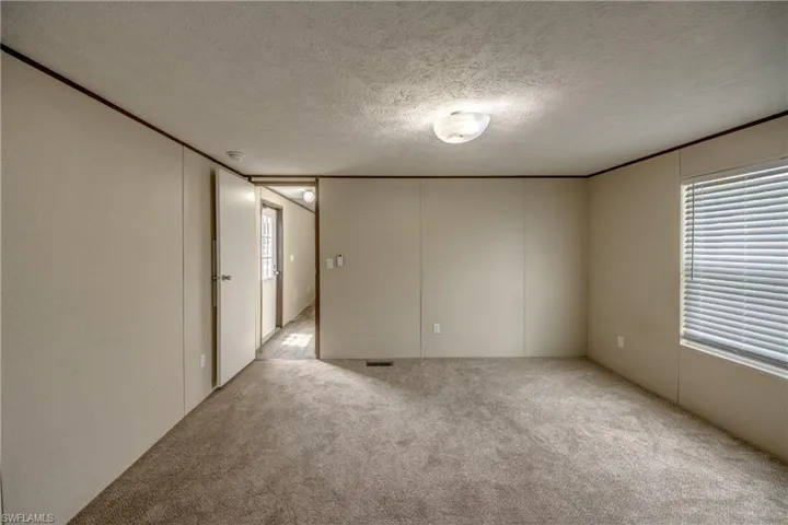 352  Sacramento  ST, North Fort Myers, FL 33903