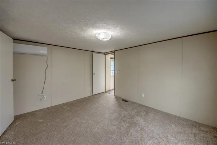 352  Sacramento  ST, North Fort Myers, FL 33903