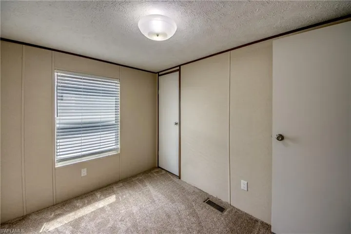 352  Sacramento  ST, North Fort Myers, FL 33903