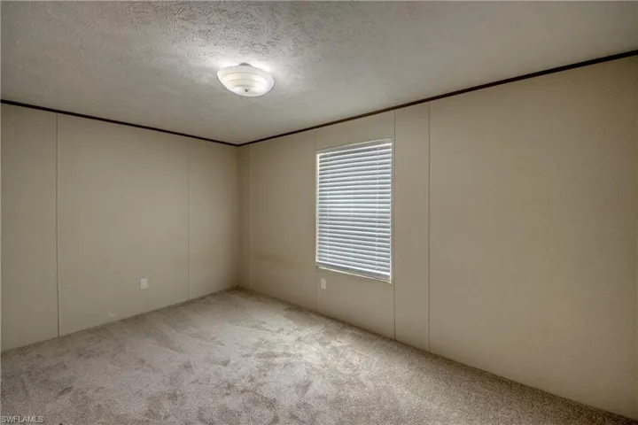 352  Sacramento  ST, North Fort Myers, FL 33903
