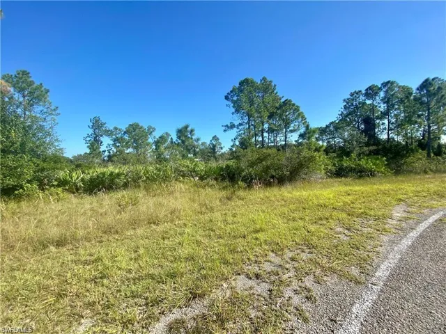 2178 Winnetka Dr, Lehigh Acres, Florida 33972