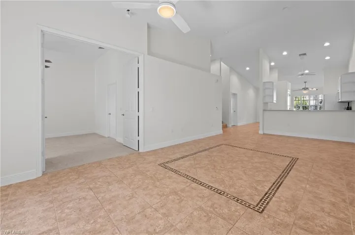 3520  Avion Woods  CT, Naples, FL 34104