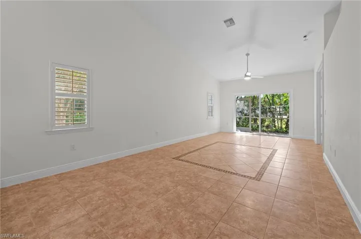 3520  Avion Woods  CT, Naples, FL 34104