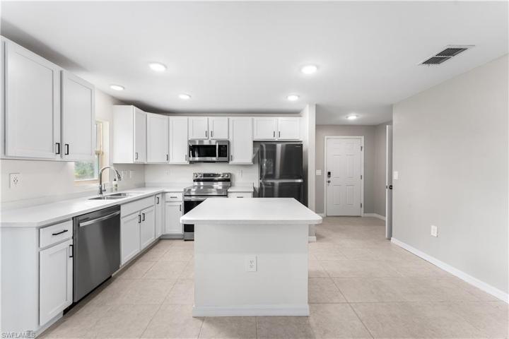 stainless-steel appliances, garbage disposal