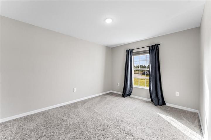 a sizeable, true den (no closet)