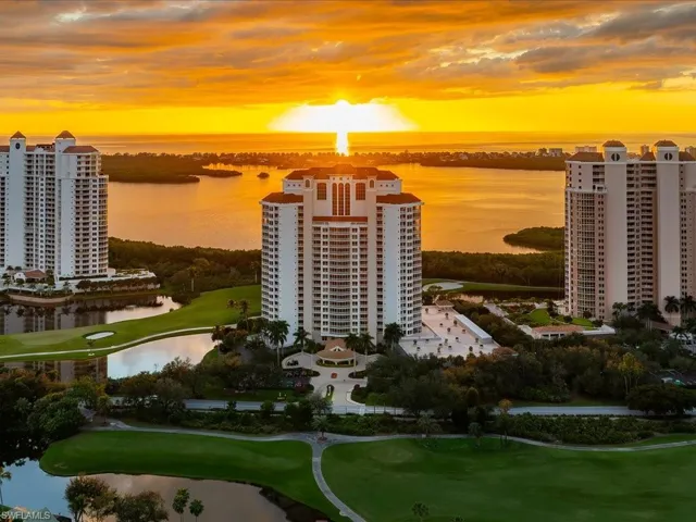 4751 Bonita Bay Blvd Ph201, Bonita Springs, Florida 34134