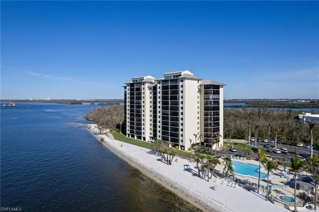 17080 Harbour Point DR, Fort Myers, FL 33908,225005006