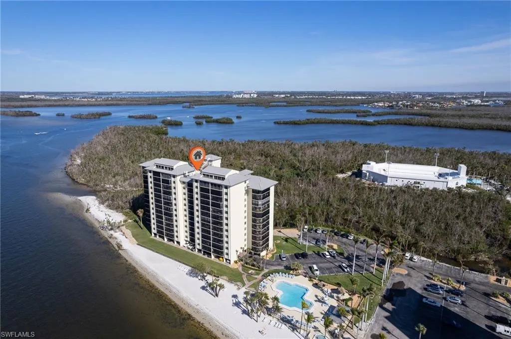 17080 Harbour Point DR, Fort Myers, FL 33908,225005006