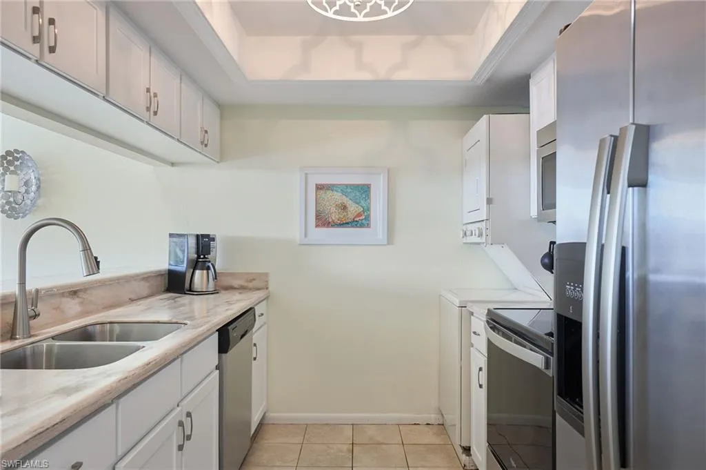 17080 Harbour Point DR, Fort Myers, FL 33908,225005006