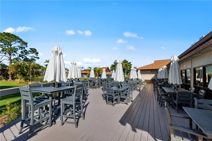 256  Palm  DR, Naples, FL 34112