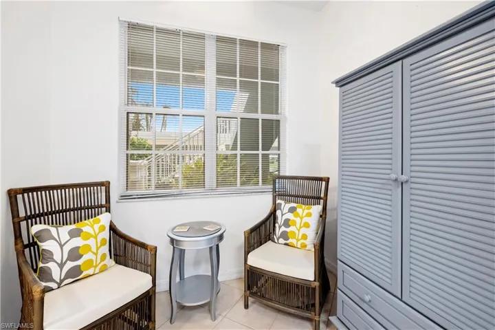 2345 Carrington Ct 6-102, Naples, Florida 34109