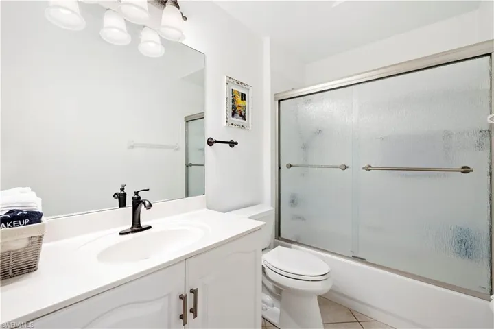 2345 Carrington Ct 6-102, Naples, Florida 34109