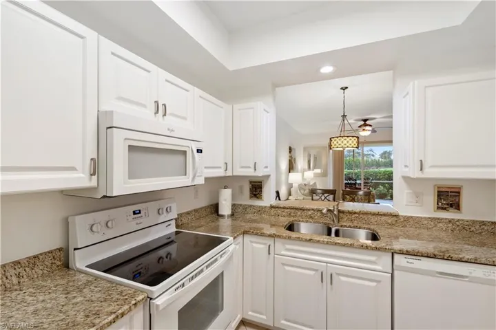 2345 Carrington Ct 6-102, Naples, Florida 34109