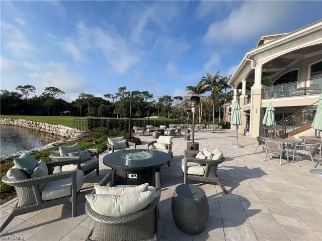 2345 Carrington Ct 6-102, Naples, Florida 34109