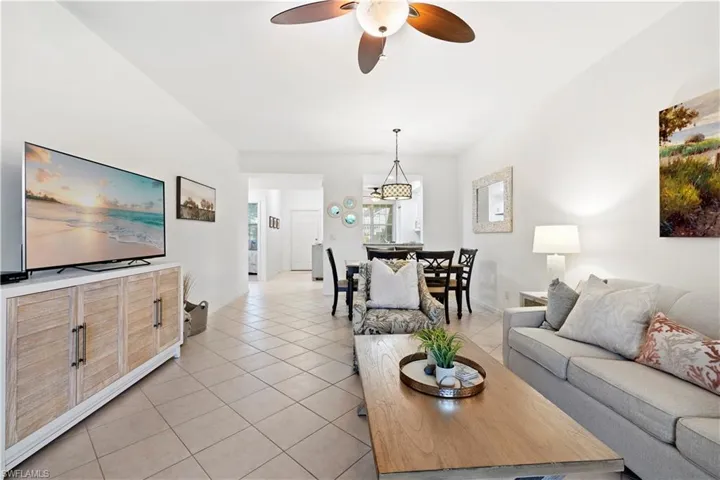 2345 Carrington Ct 6-102, Naples, Florida 34109
