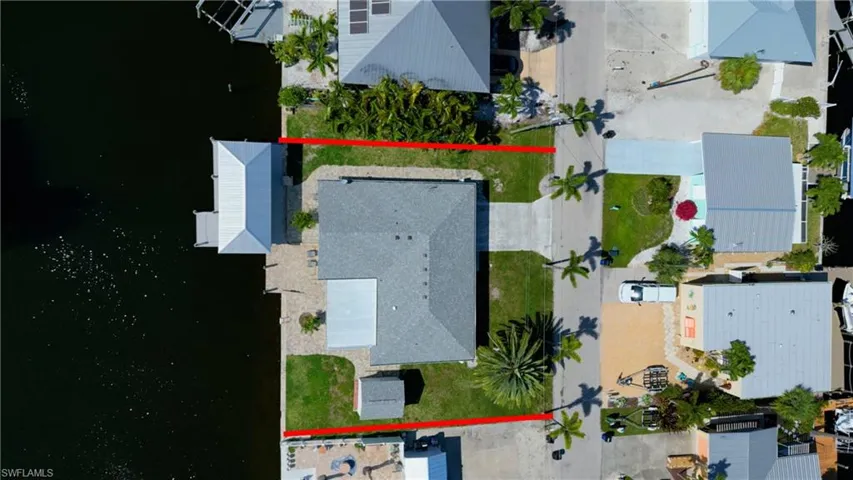 2757  Geary  ST, Matlacha, FL 33993