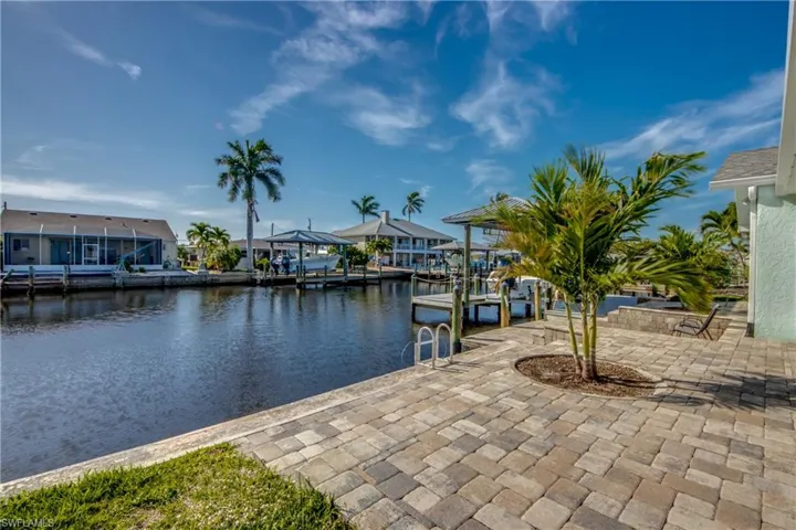 2757  Geary  ST, Matlacha, FL 33993