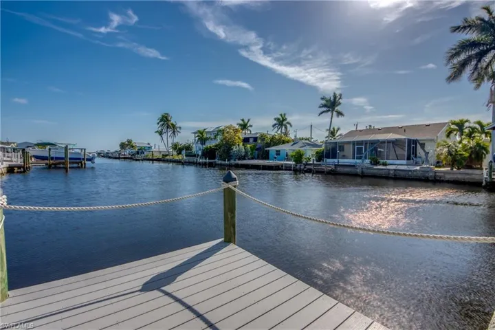 2757  Geary  ST, Matlacha, FL 33993