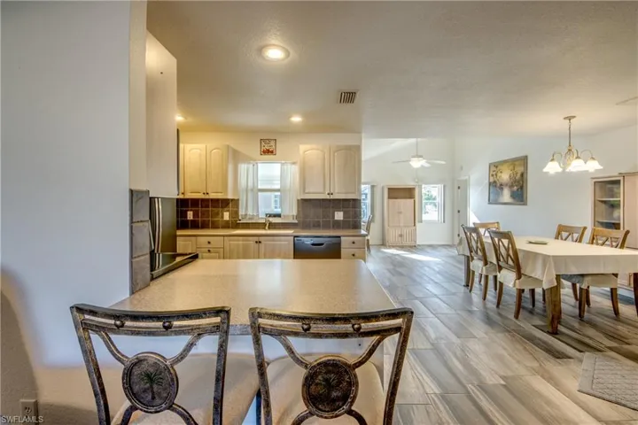 2757  Geary  ST, Matlacha, FL 33993