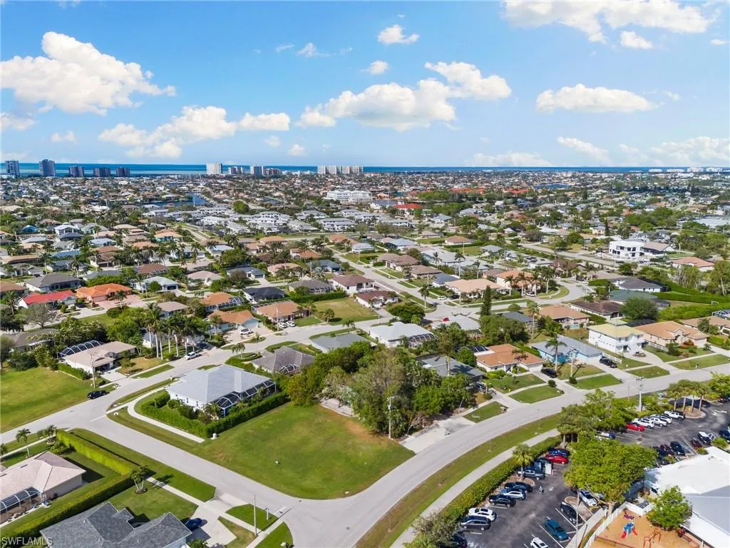 120 Sand Hill ST, Marco Island, FL 34145,224089652