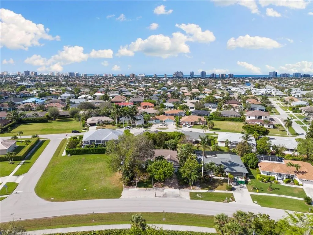 120 Sand Hill ST, Marco Island, FL 34145,224089652