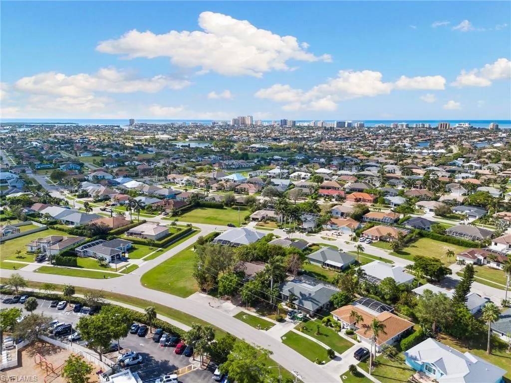 120 Sand Hill ST, Marco Island, FL 34145,224089652