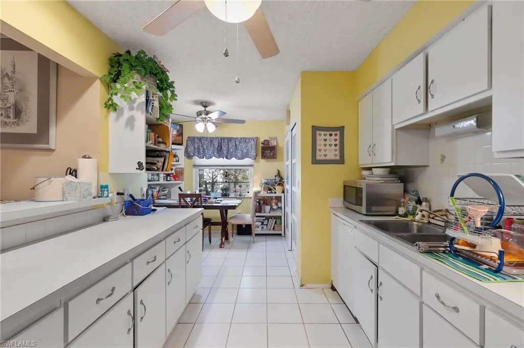 120 Sand Hill ST, Marco Island, FL 34145,224089652