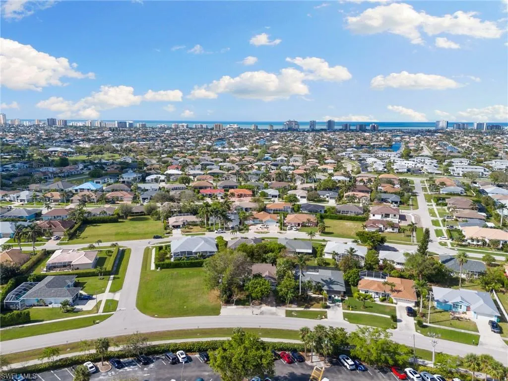 120 Sand Hill ST, Marco Island, FL 34145,224089652