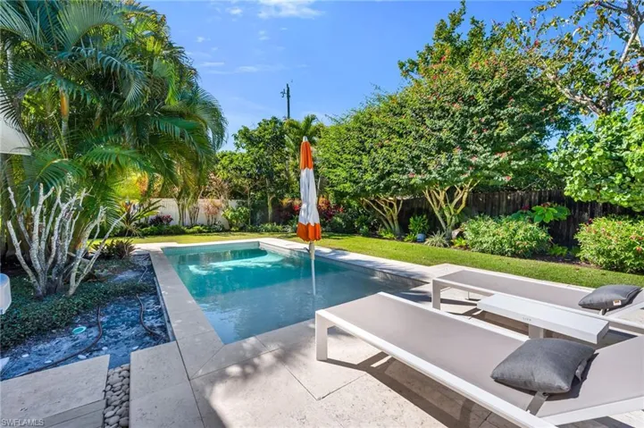 For those who want sun, enjoy this SW exposed pool