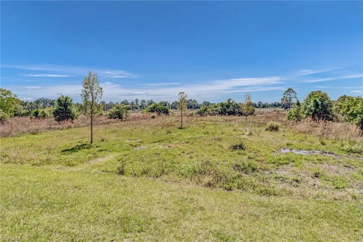 4270  64th NE AVE, Naples, FL 34120
