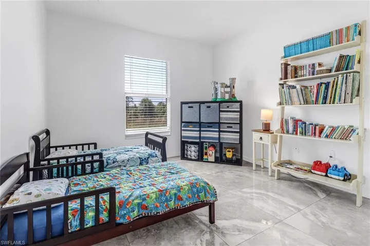 4270  64th NE AVE, Naples, FL 34120