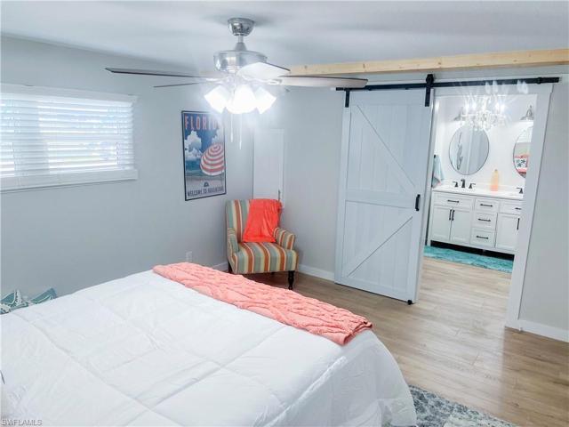 Spacious Primary Bedroom with en-suite bath
