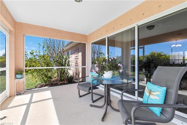 2816 NW 25th TER, CAPE CORAL FL 33993