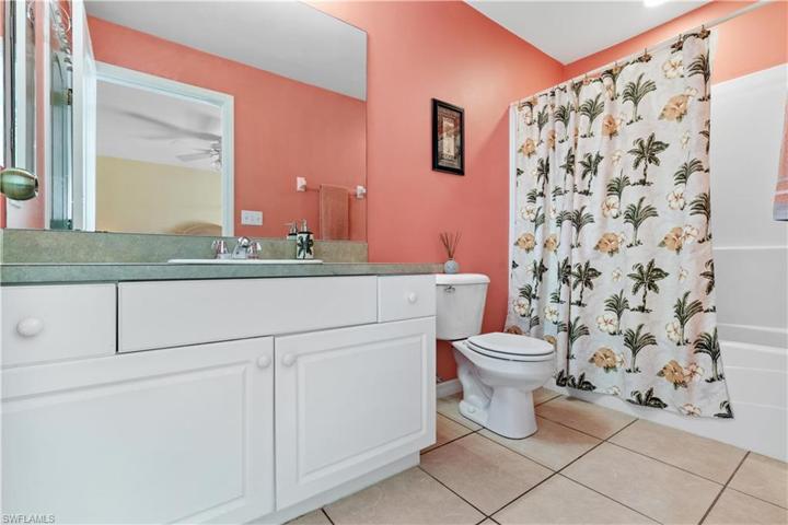 2816 NW 25th TER, CAPE CORAL FL 33993