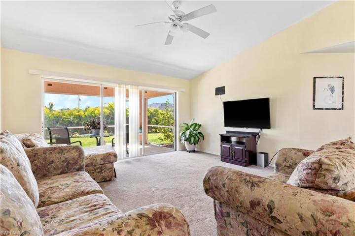 2816 NW 25th TER, CAPE CORAL FL 33993