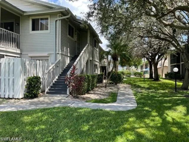 5745  Foxlake  DR, North Fort Myers, FL 33917