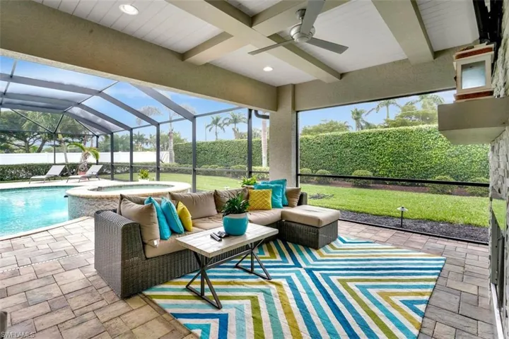 15771  Caloosa Creek  CIR, Fort Myers, FL 33908