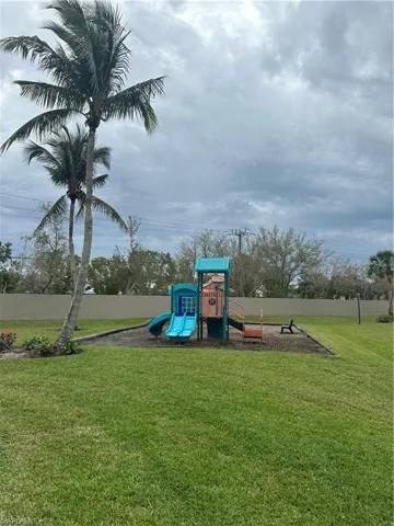 15771  Caloosa Creek  CIR, Fort Myers, FL 33908
