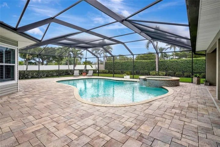 15771  Caloosa Creek  CIR, Fort Myers, FL 33908